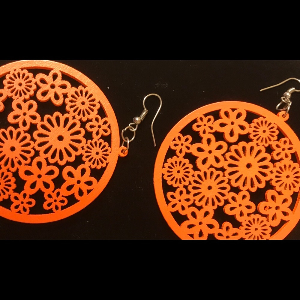 $Handmade Floral Pattern Laser Cut Wooden Earrings